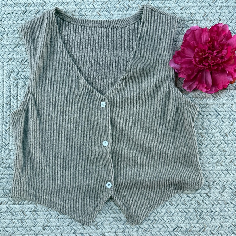 SHEIN Taupe Ribbed Knit Vest